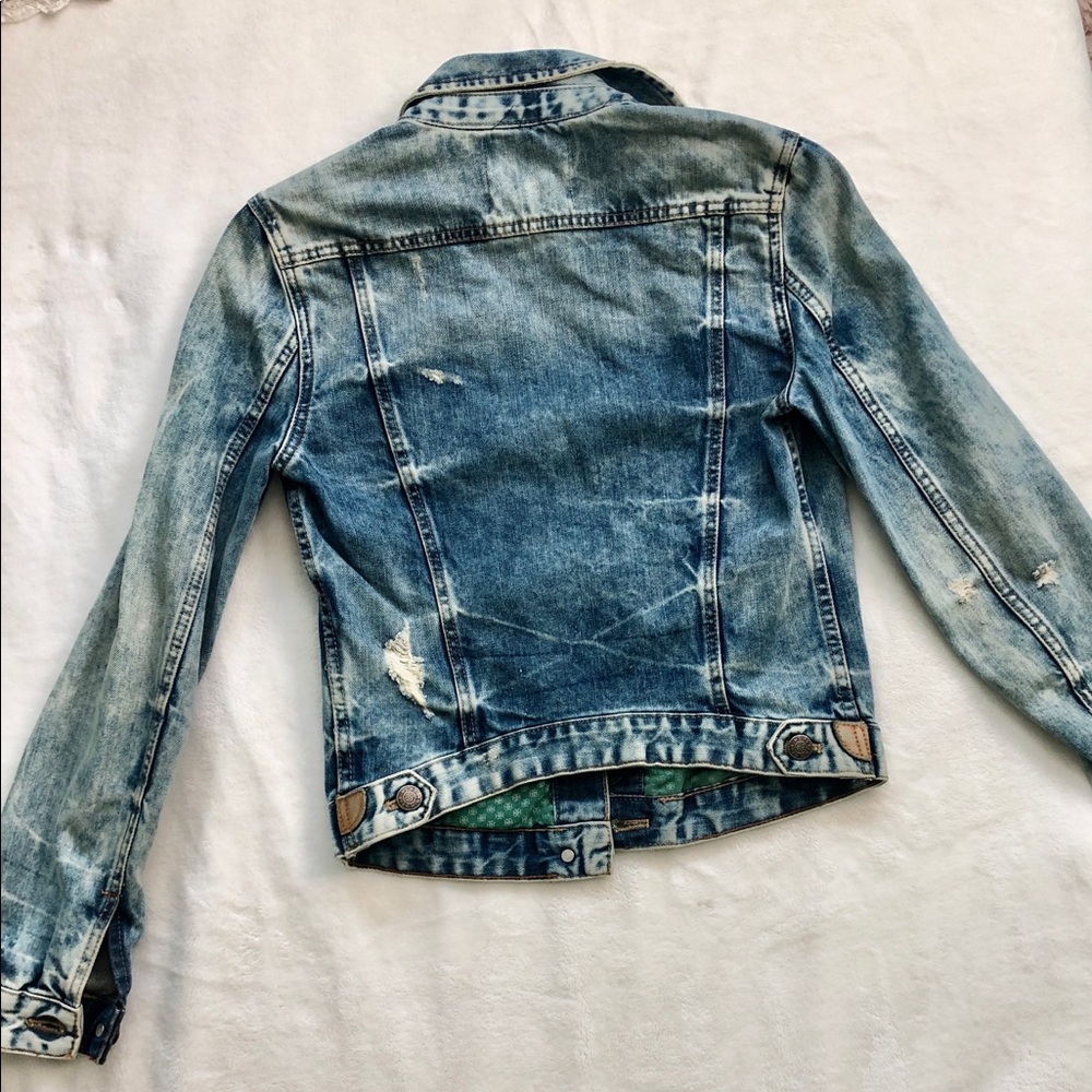 Denim jacket - Picture 2 of 5